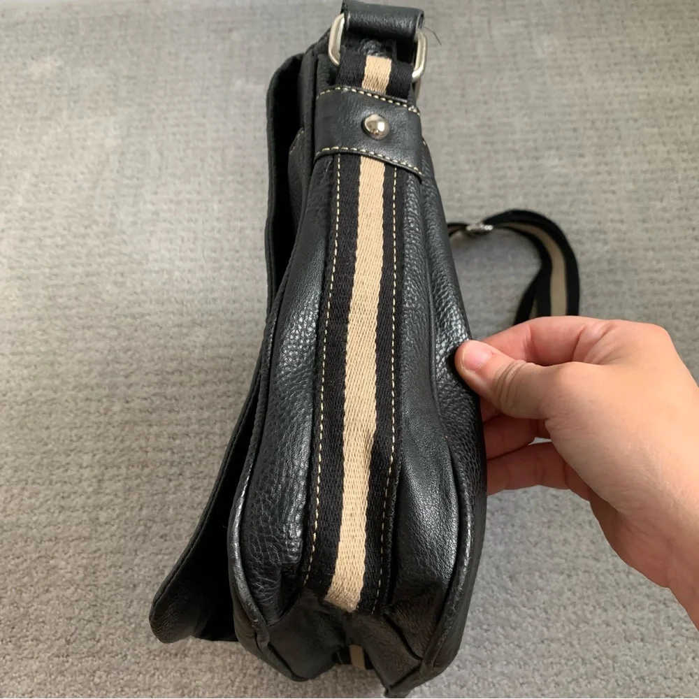 Italian Black Pebbled Leather Large Messenger Crossbody Bag, Work Unisex